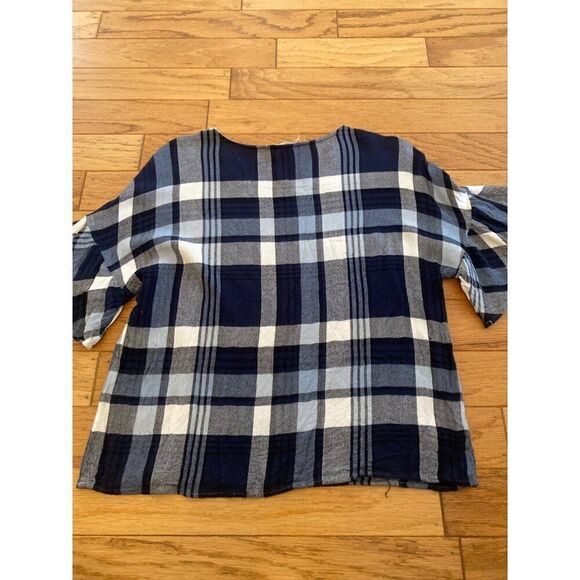 Two by Vince Camuto women's navy blue plaid ruffle Sleeve Relaxed Fit Top sz XS - Picture 6 of 8